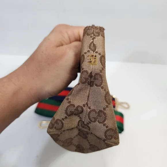 Gucci Authentic  pochette GG canvas bag pouch #103399 - Picture 7 of 16